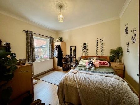 Room 2, Lodge Road, Southampton - Photo 3