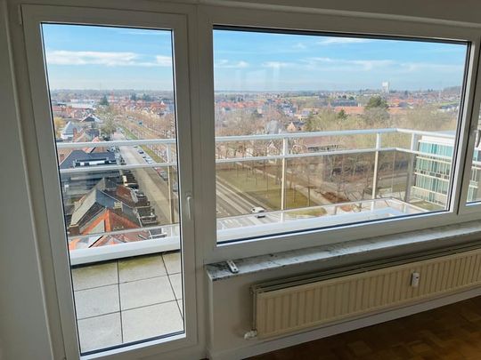 Appartement te huur - Photo 1