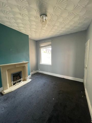 3 Bed Terraced House, Cambridge Road, L20 - Photo 2