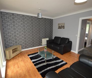 4 bedroom house to rent - Photo 1