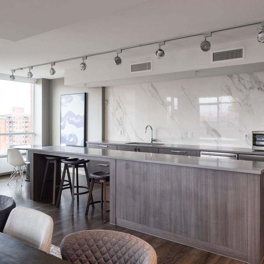 183 East Georgia Street, Vancouver - Photo 1