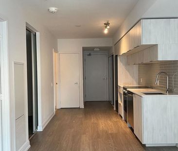 181 Dundas Street East condo — Toronto, ON (1-Bedroom) - 1 Bedroom - Photo 2