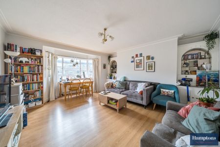 3 bedroom flat to rent - Photo 3