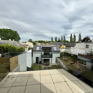 ++NEU++ RUHIGE 3 ZIMMER DG-WOHNUNG MIT EINEM BALKON NÄHE BADETEICH SÜSSENBRUNN! - Photo 3