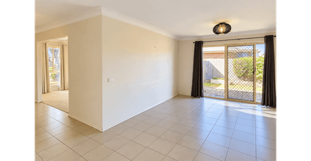 Spacious Family Living with Multiple Zones in Werribee - Photo 3