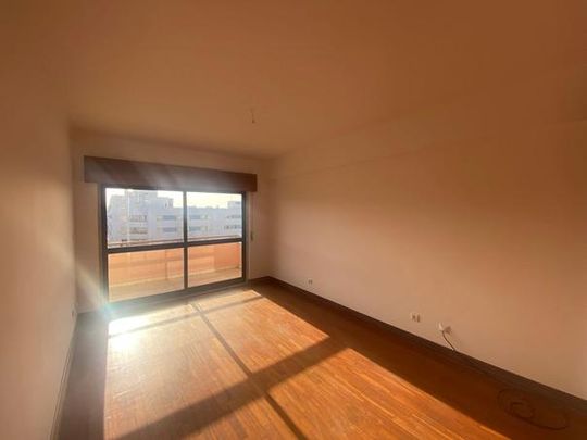 Apartamento T4 em Lisboa - Photo 1