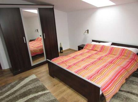 Apartament 4 camere, 160 mp, prima inchiriere, terasa, parcare, zona strazii Mircea Eliade - Photo 2