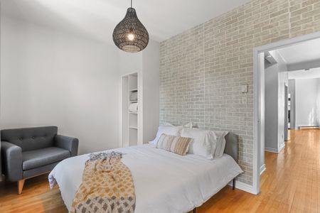 4855 Rue Jeanne-Mance - Photo 2