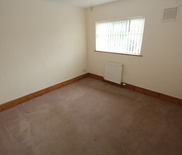 3 Bedroom End Terraced House, Chester - Photo 3