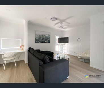 2/10 Torres Street, Loganholme, Qld 4129 - Photo 5