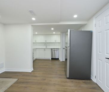 For Lease - 31 Brisco Street, Brampton, Ontario - Photo 4