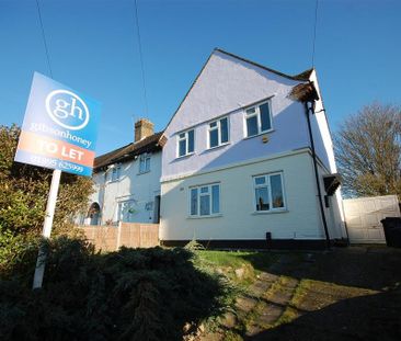 3 bedroom semi-detached house to rent - Photo 6