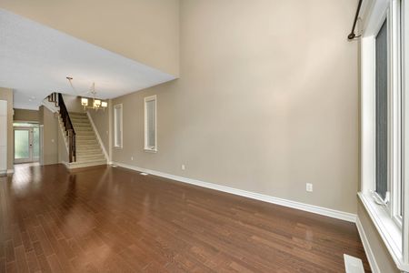 For Lease - 880 Fletcher Circle, Kanata, Ontario - Photo 2