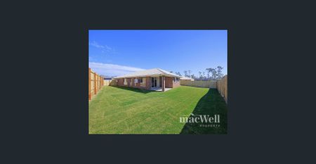 Spacious Family Living in the Heart of Yarrabilba - Photo 4