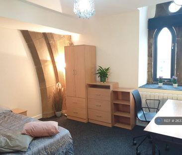 8 bedroom flat to rent - Photo 4