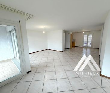 For rent – 4.5 room apartment ideally located in Conthey - Foto 1