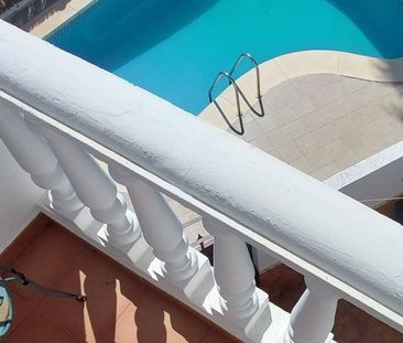 3 bedroom luxury Semidetached House for rent in Estepona, Spain - Photo 1