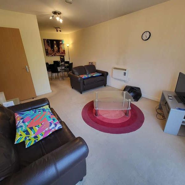 Bishops Corner, Stretford Road, Hulme, M15 - Photo 1