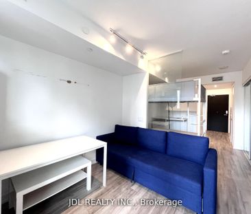 88 North Condos and Lofts 77 , #1715 - Photo 4