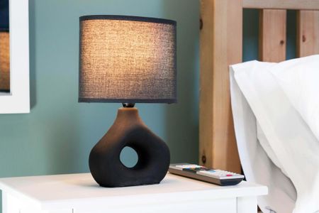 1 bedroom serviced apartment to rent - Photo 3