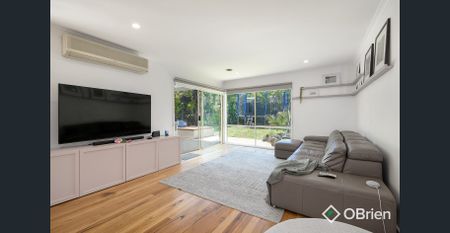 Beautiful 4-Bedroom Home in a Desirable Frankston South Location - Photo 2