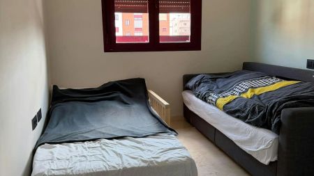 Piso de alquiler en C. Escritora Emilia Pardo Bazan, Ciudad Jardín - Zoco - Photo 4