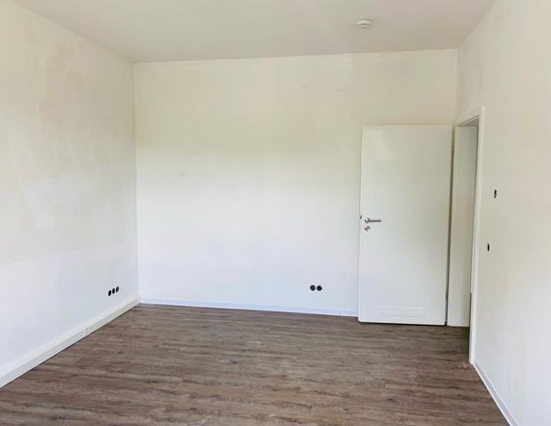 Schöne 2-Zimmerwohnung ab sofort frei - Foto 1