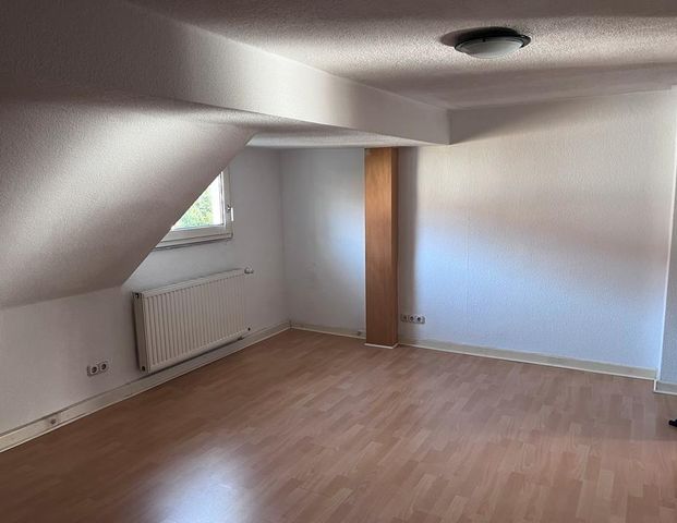 Dachgeschosswohnung in Rüttenscheid - Photo 1