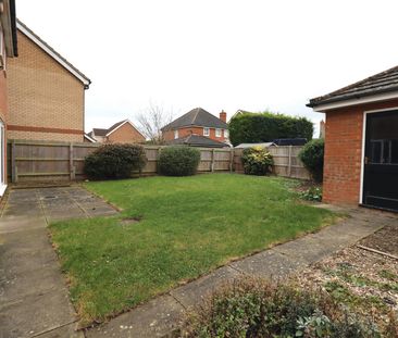 Hertford Close, Ely - Photo 6
