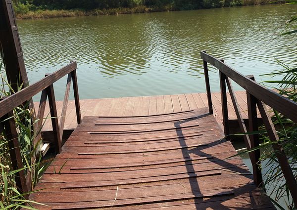 East facing apartment with views of the Bird Sanctuary and the Guadiaro river