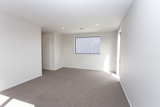 Brand New Three Bedroom Townhouse! - Photo 1