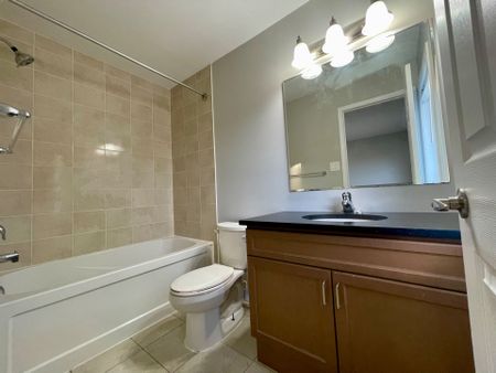 For Lease - 14 Quillberry Close, Brampton, Ontario - Photo 4