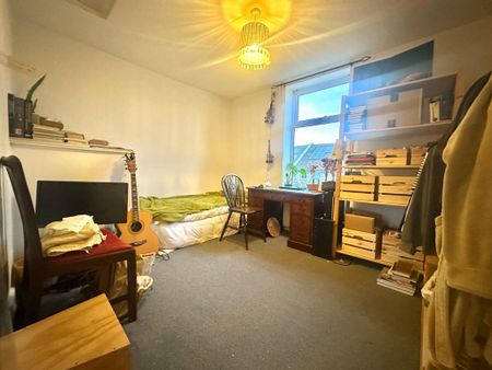 2 bedroom terraced house to rent - Photo 4