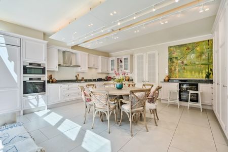 5 bedroom end of terrace house to rent - Photo 5