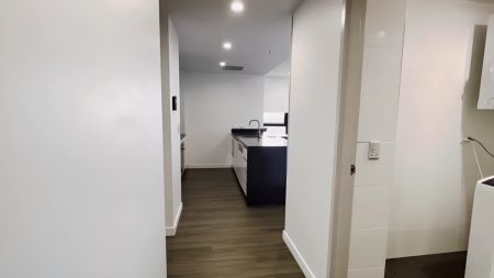 2 Bed 2 Bath*2432 - Photo 2