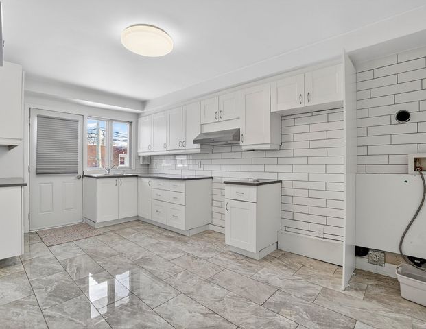 À louer / Appartement - Photo 1