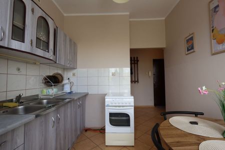 KAWALERKA Z MIEJSCEM POSTOJOWYM 31.6 m² - Zdjęcie 4