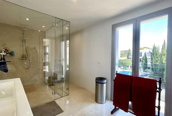 5 Carrer dElionor Servera, Palma de Mallorca, Balearic Islands 07015