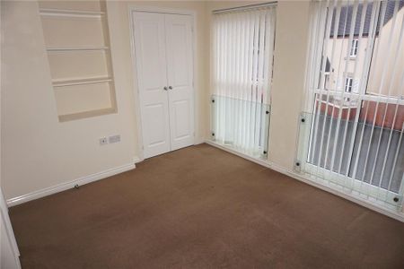 2 bedroom semi-detached house to rent - Photo 4