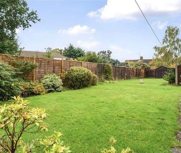 Broomfield, Guildford, Surrey, GU2 - Photo 3