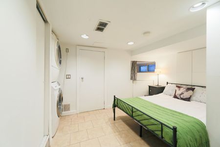 For Lease - 70 Carlaw Avenue Unit# Bsmt, Toronto, Ontario - Photo 3