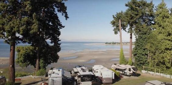 Stay at Paradise RV Park – Beachfront Views, Mini Golf & More! - Photo 3