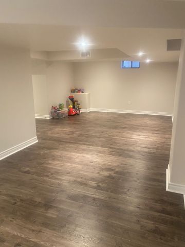 For Lease - 97 Verdi Road, Richmond Hill, Ontario - Photo 5