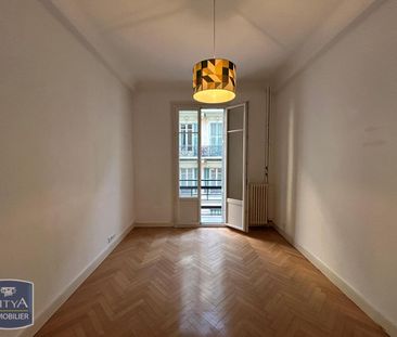 Location Appartement 2 pièces 45m² NICE 06000 - Photo 6