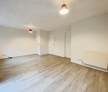 2 bedroom semi-detached house to rent - Photo 1