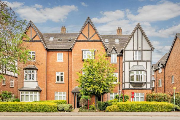 2 bed flat to rent in Station Road, Dorridge, B93 - Photo 1