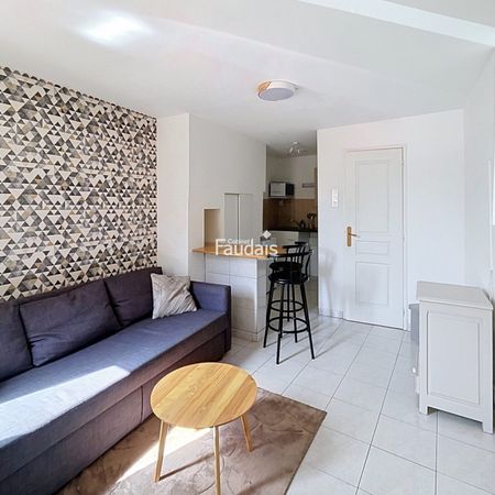 Location Appartement 1 pièce 17m² COUTANCES 50200 - Photo 3