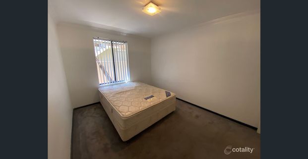 FURNISHED AND EQUIPPED IN A SECURE COMPLEX - Photo 1