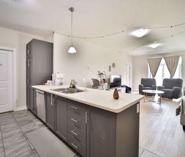 For Lease - 4311 Mann Street Unit# 53, Niagara Falls, Ontario - Photo 3