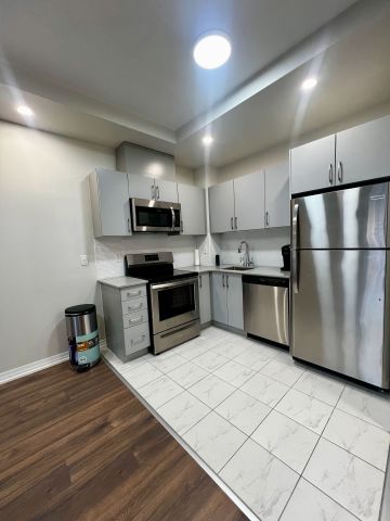 For Lease - 402 The East Mall N/A Unit# 116, Toronto, Ontario - Photo 4